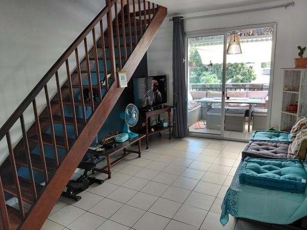 Appartement
                                                                                                                                                                                                                                                                                                                        4 pièce(s)                                                                                                                                                                                                          3 chambre(s)                                                                                                                                                                                                          124  m²