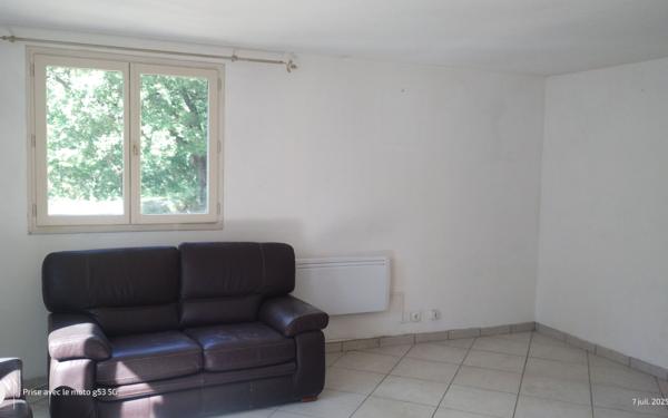 Maison à vendre    4 pièces •  Mison