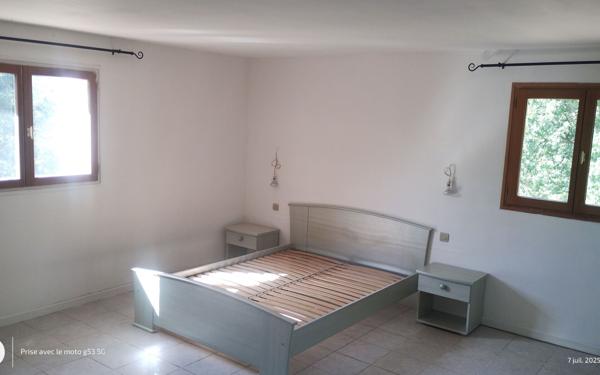 Maison à vendre    4 pièces •  Mison