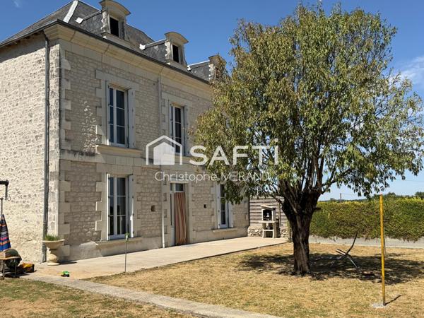 INGRANDES grande maison avec deux gites sur plus de 1,3 ha