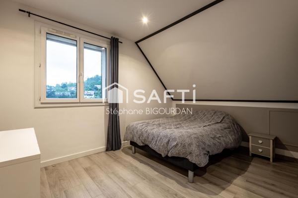 Maison Miserey, 162m², 4ch + 1, rénovée BBC, piscine