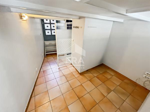 MARSEILLE 15EME - Local commercial 2 pièce(s) 22.16m2