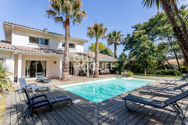 Maison d'exception à vendre à Biscarrosse alliant confort, espace et nature