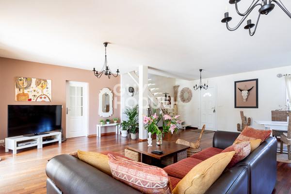 Maison d'exception à vendre à Biscarrosse alliant confort, espace et nature