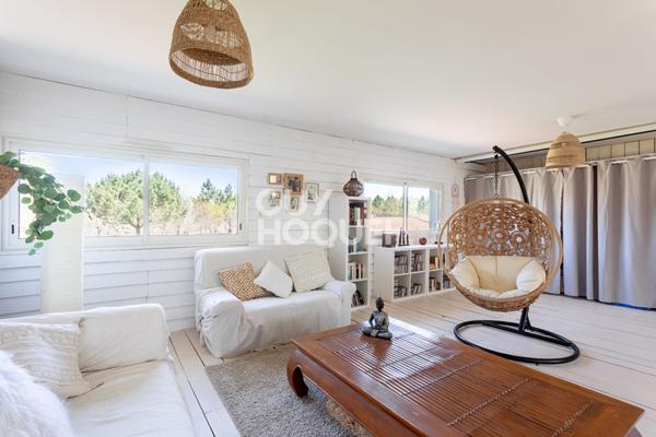 Maison d'exception à vendre à Biscarrosse alliant confort, espace et nature