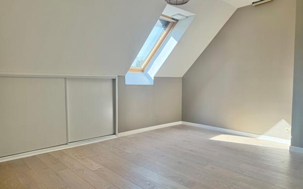 Maison à vendre    6 pièces • 129 m2 Chilly-Mazarin