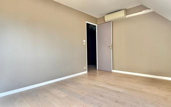 Maison à vendre    6 pièces • 129 m2 Chilly-Mazarin