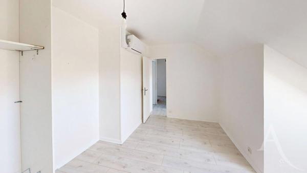 Maison Niherne 6 pièce(s)