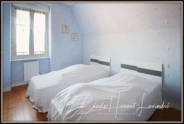 PONTORSON CENTRE. Maison Pierre 265 m². 6 Chbres. Vue Mont-Saint-Michel (possibilité locatif)