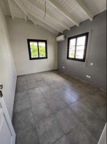 JOLI T2 NON MEUBLE RESIDENCE DE STANDING