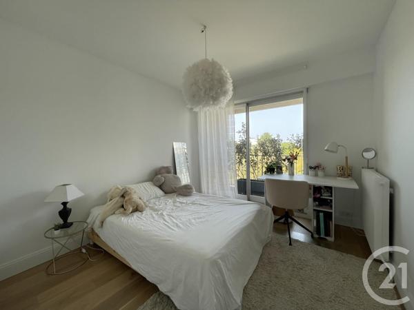 Appartement F5 à vendre  5 pièces - 98,25 m2 BORDEAUX - 33