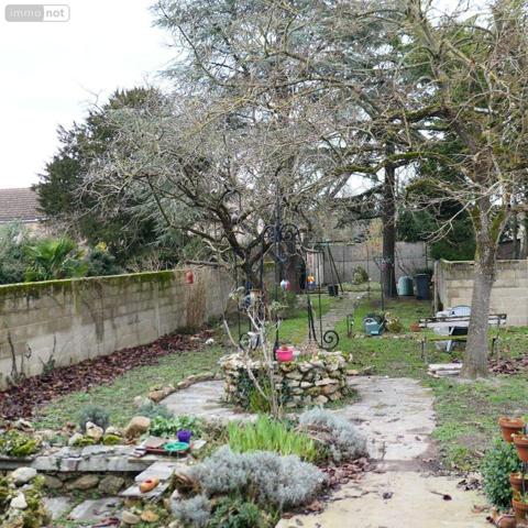 Maison à vendre à Issoudun dans l'Indre (36100), ref : 11813/1209