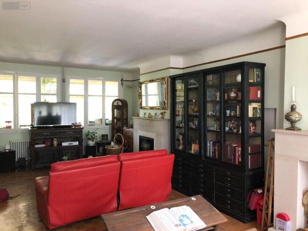 Maison à vendre à Issoudun dans l'Indre (36100), ref : 11813/1209