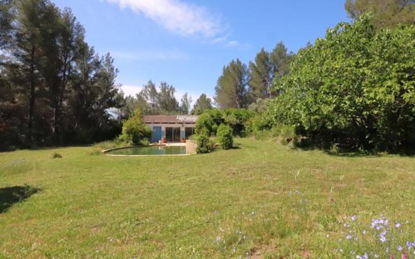 Maison à vendre    6 pièces • 146,30 m2 Auriol