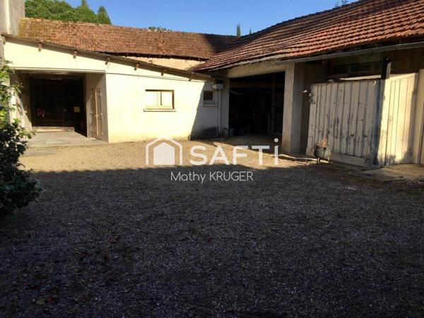 Bâtisse de caractère au cœur du village