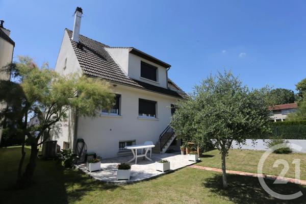 Maison à vendre  6 pièces - 120 m 2   GOUSSAINVILLE  - 95