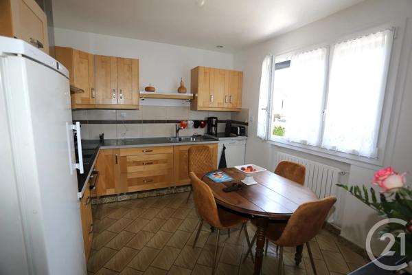 Maison à vendre  6 pièces - 120 m 2   GOUSSAINVILLE  - 95