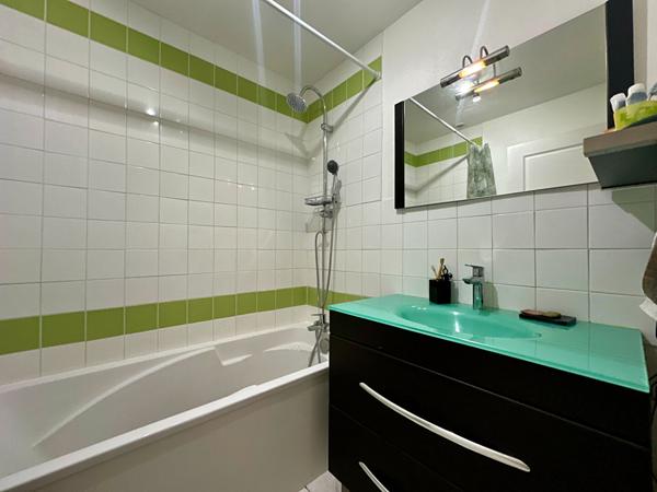 Appartement 3 pièces de 65 m² dans une Résidence sécurisée