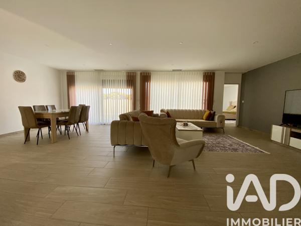 Maison à vendre 4 pièces 126 m² Sallèles-d'Aude