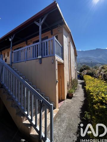 Immeuble à vendre 160 m² Cilaos