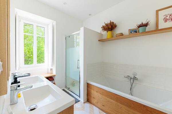 Acheter Maison 7 pièces - 210 m²