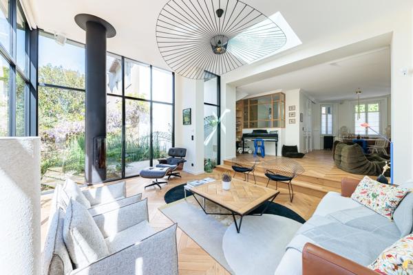 Acheter Maison 7 pièces - 210 m²