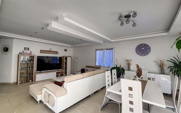 Maison à vendre    5 pièces • 147,70 m2 Marsannay-la-Côte