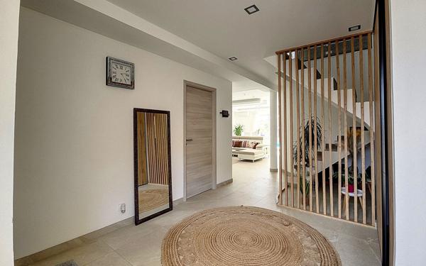 Maison à vendre    5 pièces • 147,70 m2 Marsannay-la-Côte