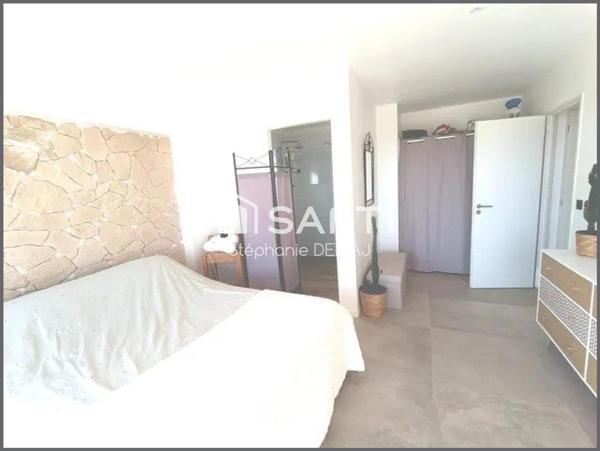 Villa contemporaine T4 de 150 m² - terrain 1908 m²