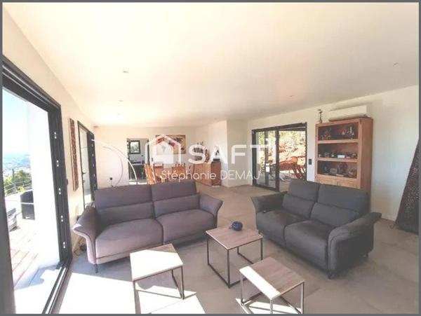 Villa contemporaine T4 de 150 m² - terrain 1908 m²