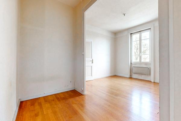 Appartement 1 pièce - 33 m² Exclusivité efficity