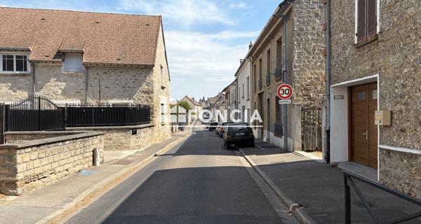 À vendre Appartement 2 pièces 34 m² - Carrières-sous-poissy 78955