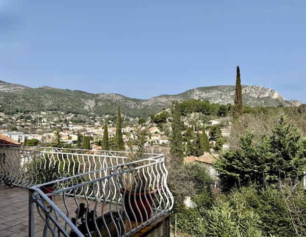 Maison 7 pièces - 190 m² Exclusivité efficity