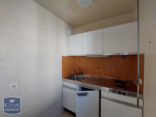 Appartement à louer 1 pièce 26.59m² Clermont-Ferrand (63000)