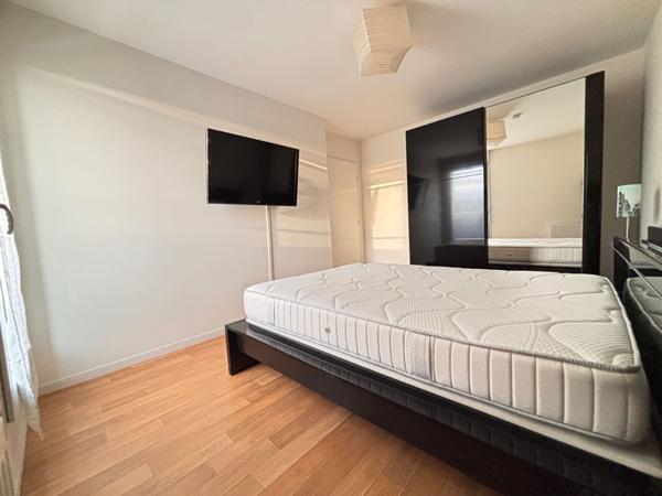 ORLEANS ST-MARC - Appartement Orleans 3 pièce(s) 64 m2 avec terrasse de 27 m² + stationnement