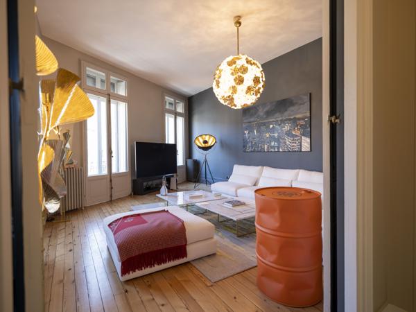 BORDEAUX - HOTEL PARTICULIER 6 CHAMBRES - JARDIN - GARAGE Bordeaux (33000)