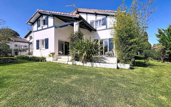 Maison à vendre    6 pièces • 188 m2 Lahonce