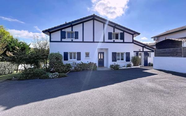 Maison à vendre    6 pièces • 188 m2 Lahonce