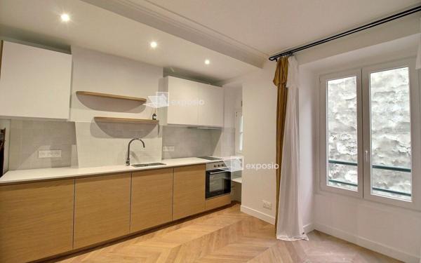 Appartement à vendre    1 pièce • 19 m2 Paris 18