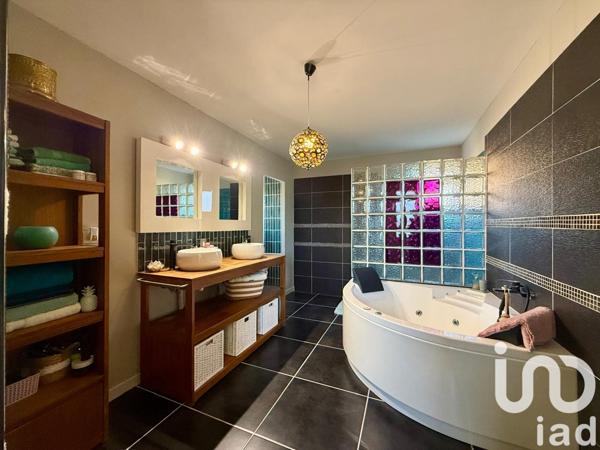 Maison à vendre 5 pièces 170 m² Sorgues