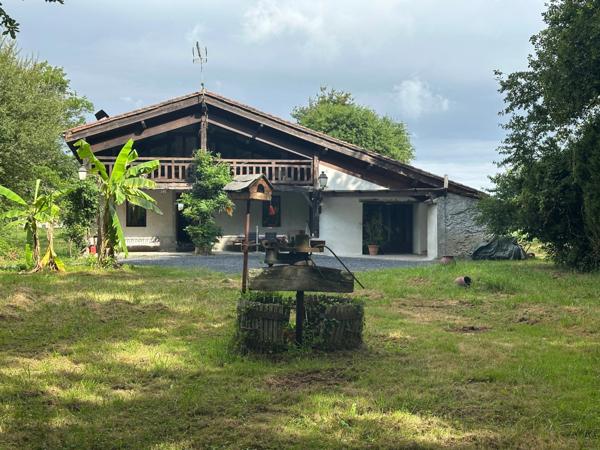Authentique maison Landaise entierement rénovée avec petite dépendance, ruisseau et mare sur environ 2 Ha