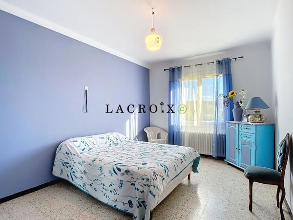 Maison à PERNES LES FONTAINES (84210)