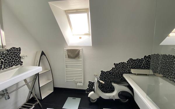 Maison à vendre    5 pièces • 147 m2 Séné