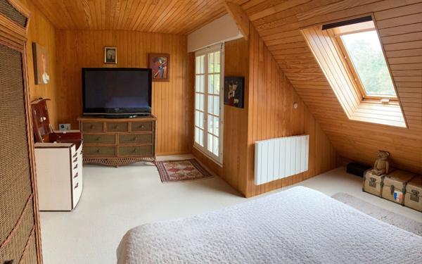 Maison à vendre    5 pièces • 147 m2 Séné