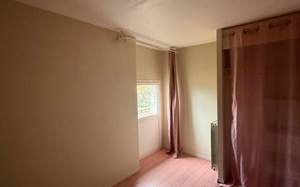 Maison à louer    4 pièces •  Saint-Laurent-des-Vignes