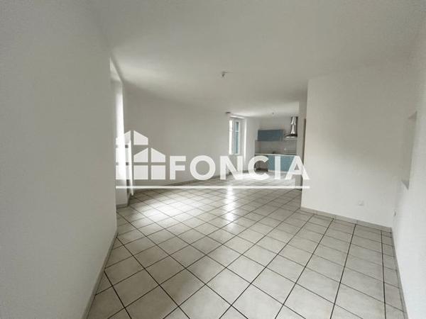 Location Appartement 3 pièces 70.92 m² - 1 PLACE GENERAL DE GAULLE Carcassonne 11000