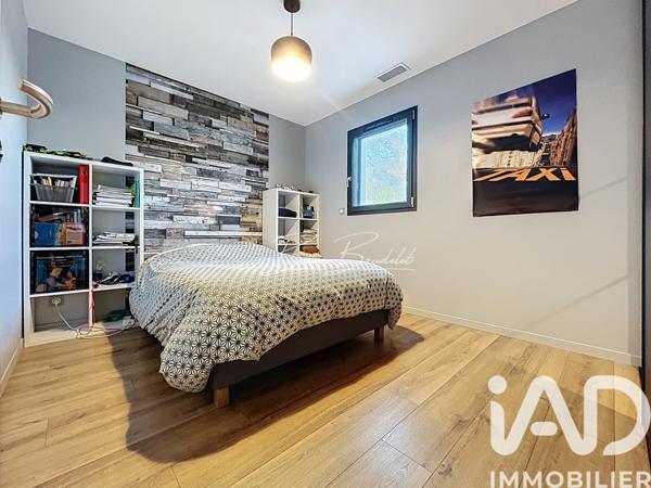 Maison à vendre 6 pièces 125 m² Créon