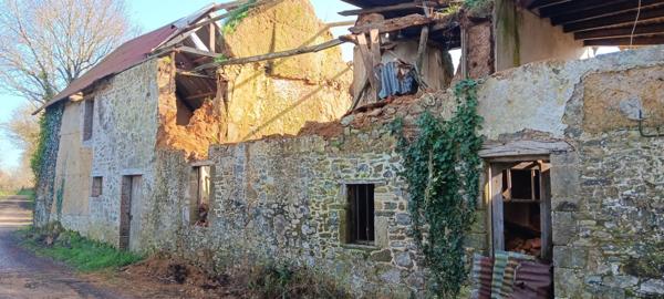 Maison à SAINT SAUVEUR VILLAGES, 50490 - 2 pièces 175m²