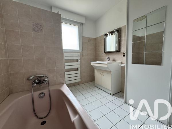 Maison à vendre 4 pièces 103 m² Moncoutant-sur-Sèvre