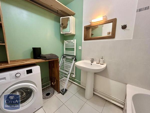 Appartement à louer 2 pièces 53.62m² Le Mans (72000)